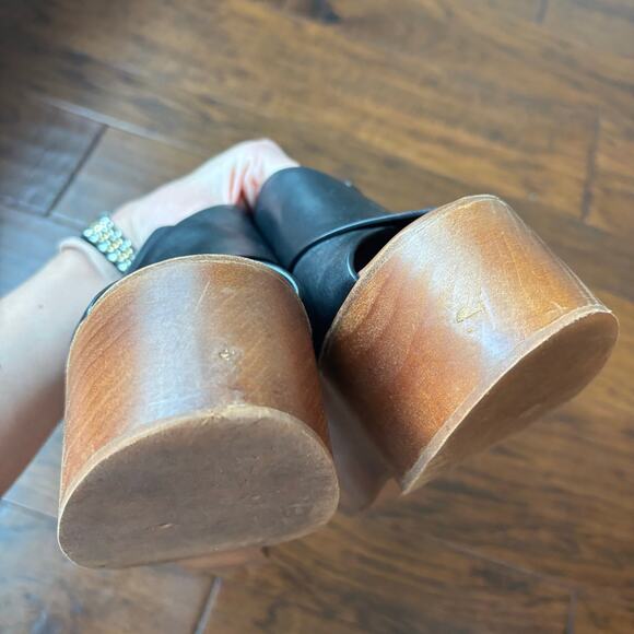 Jeffrey Campbell Fiddle Platform Wedge Heels Sz 6 Black Slingback - Picture 8 of 14